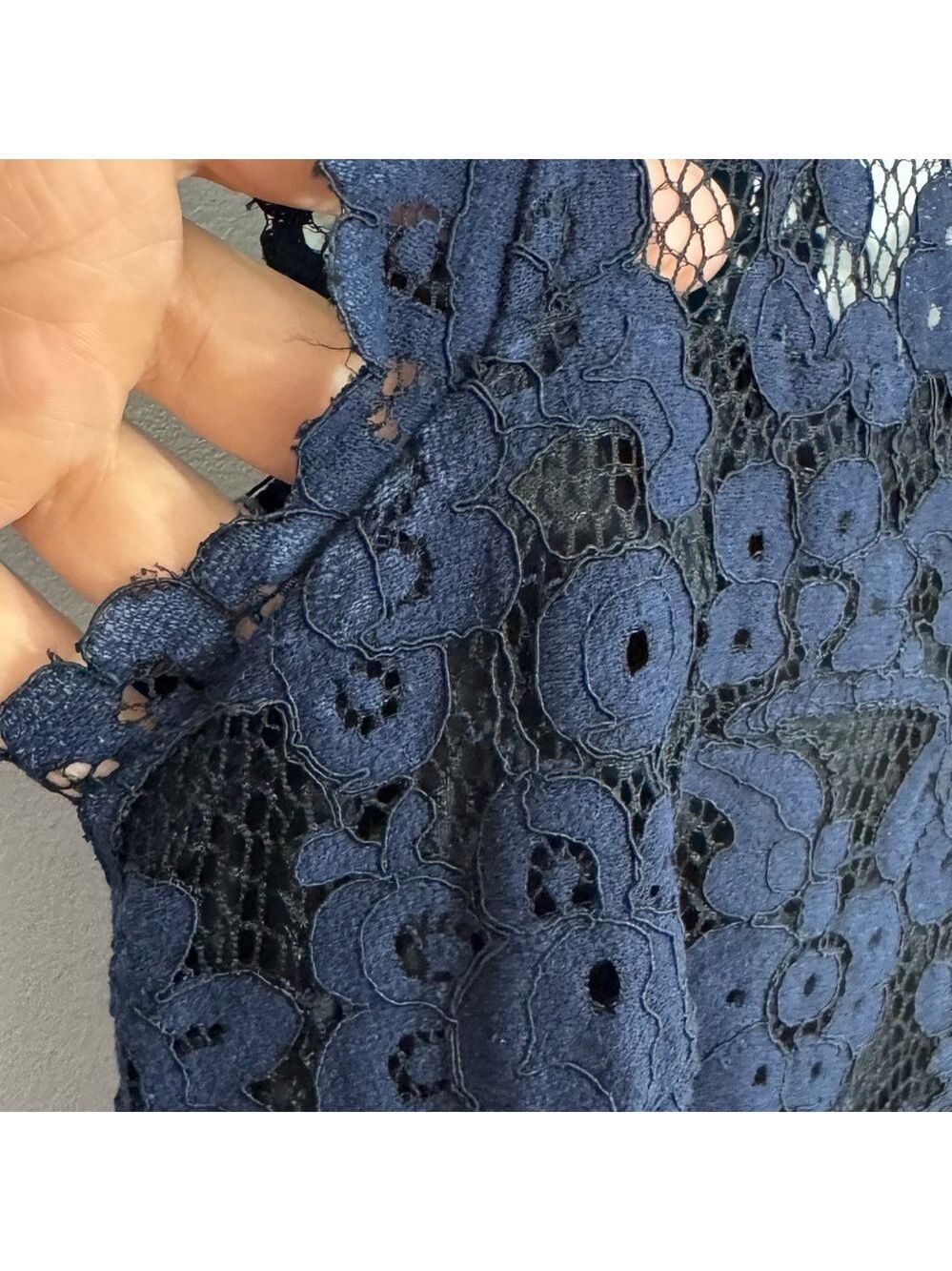 Reitmans Sweetheart Fit & Flare Dress Sz 4 Navy Blue Lace Overlay Open Back VGUC - Picture 4 of 14